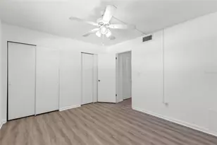 11025 2nd St E, Treasure Island, FL 33706 - Photo 23