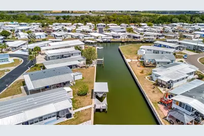 119 E Saint Johns Way, Apollo Beach, FL 33572 - Photo 7