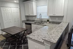 1012 W Adalee St, Tampa, FL 33603 - Photo 5