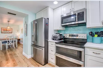 10216 Regal Drive #310, Largo, FL 33774 - Photo 5