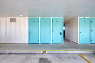 10216 Regal Dr, Largo, FL 33774 - Photo 31