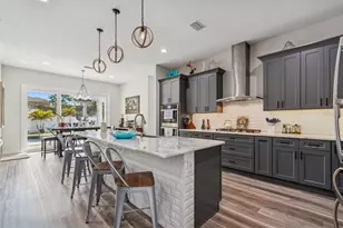 1516 Grandview Dr, Tarpon Springs, FL 34689 - Photo 25