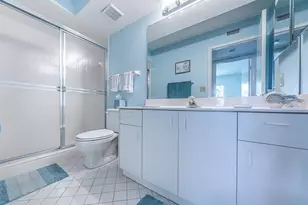 6001 Bahia Del Mar Cir, Saint Petersburg, FL 33715 - Photo 17