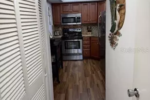 1051 79th Ave N, Saint Petersburg, FL 33702 - Photo 15