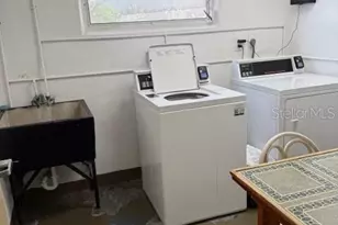 1051 79th Ave N, Saint Petersburg, FL 33702 - Photo 37