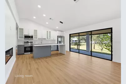 1325 Riverside Drive, Tarpon Springs, FL 34689 - Photo 9