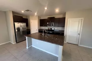 15606 Spice Key St, Sun City Center, FL 33573 - Photo 5