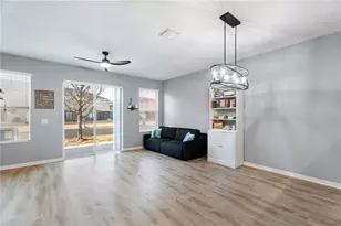 6727 Holly Heath Dr, Riverview, FL 33578 - Photo 5