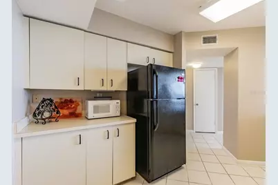 6081 Bahia Del Mar Circle #349, Saint Petersburg, FL 33715 - Photo 5