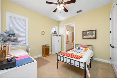 1425 Hillside Landing Drive, Tarpon Springs, FL 34688 - Photo 37