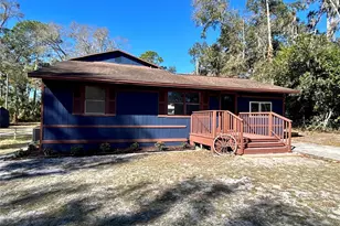 18812 Carr Dr, Lutz, FL 33559 - Photo 1