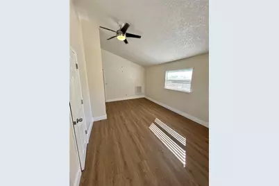 18812 Carr Drive #A, Lutz, FL 33559 - Photo 9