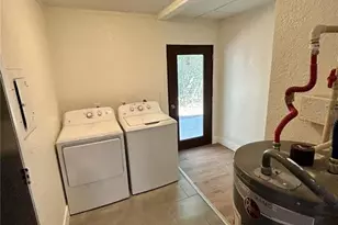 18812 Carr Dr, Lutz, FL 33559 - Photo 15