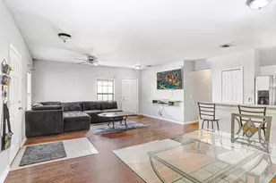 2322 28th Ave E, Palmetto, FL 34221 - Photo 9