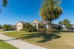 5431 Sandy Shell Dr, Apollo Beach, FL 33572 - Photo 11