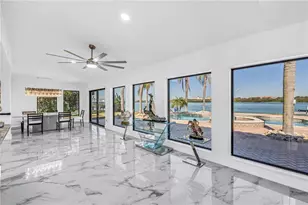 583 Crystal Dr, Madeira Beach, FL 33708 - Photo 17