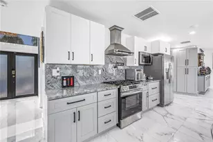 583 Crystal Dr, Madeira Beach, FL 33708 - Photo 23