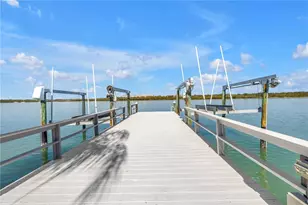 583 Crystal Dr, Madeira Beach, FL 33708 - Photo 87