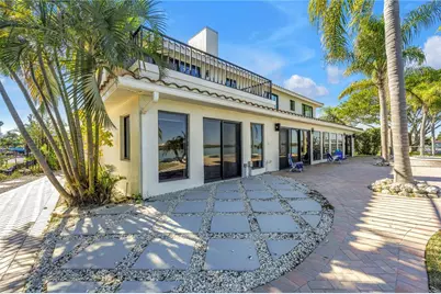583 Crystal Drive, Madeira Beach, FL 33708 - Photo 69