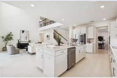 18937 Willowmore Cedar Drive, Lutz, FL 33558 - Photo 23