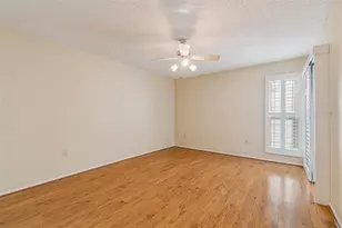 11317 Versailles Ln, Port Richey, FL 34668 - Photo 17