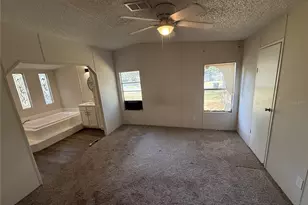 5115 Shadyglen Dr, Lakeland, FL 33810 - Photo 9