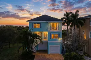 1726 Sunkissed Dr, Tarpon Springs, FL 34689 - Photo 3