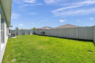 1615 Redmond Brook Ln, Ruskin, FL 33570 - Photo 21