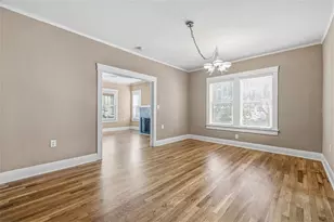 1029 E Powhatan Ave, Tampa, FL 33604 - Photo 9