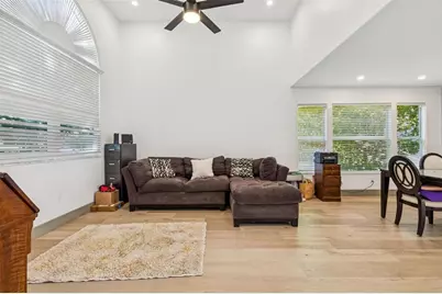 14505 Thornfield Court, Tampa, FL 33624 - Photo 9