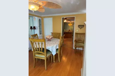 10461 Peaceful Drive, Largo, FL 33773 - Photo 7
