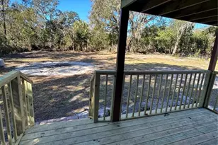 18812 Carr Dr, Lutz, FL 33559 - Photo 17