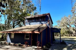 18812 Carr Dr, Lutz, FL 33559 - Photo 1