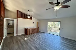 18812 Carr Dr, Lutz, FL 33559 - Photo 9