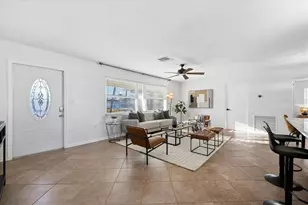 2461 61st Ln N, Saint Petersburg, FL 33710 - Photo 11