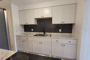 8314 N Marks St, Tampa, FL 33604 - Photo 9