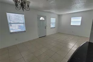 8314 N Marks St, Tampa, FL 33604 - Photo 11