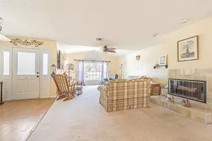 6056 Schalekamp Dr, Spring Hill, FL 34609 - Photo 5