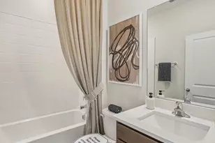 2444 Stratten Dr, Zephyrhills, FL 33541 - Photo 21