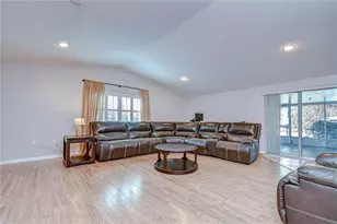 2303 S Wiggins Rd, Plant City, FL 33566 - Photo 17