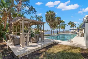 101 Shore Dr, Dunedin, FL 34698 - Photo 55
