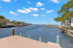 101 Shore Dr, Dunedin, FL 34698 - Photo 59