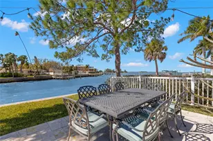 101 Shore Dr, Dunedin, FL 34698 - Photo 57