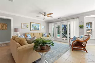 101 Shore Dr, Dunedin, FL 34698 - Photo 11