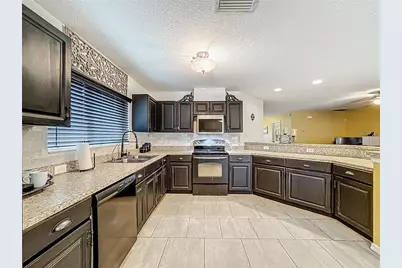 11112 Hidden Breeze Drive, Wimauma, FL 33598 - Photo 17