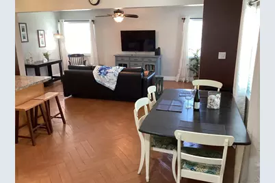 401 Pennsylvania Avenue, Crystal Beach, FL 34681 - Photo 11