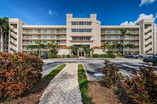 6083 Bahia Del Mar Cir, Saint Petersburg, FL 33715 - Photo 3