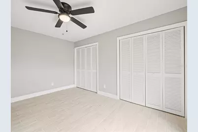 15407 W Pond Woods Drive #15407, Tampa, FL 33618 - Photo 21