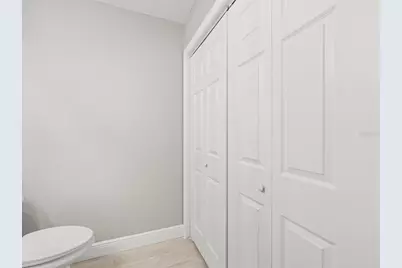 15407 W Pond Woods Drive #15407, Tampa, FL 33618 - Photo 13