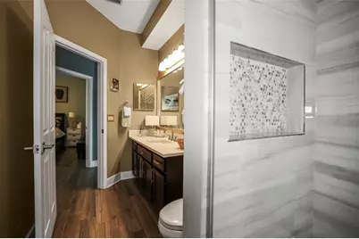 18406 Eastwyck Dr, Tampa, FL 33647 - Photo 57